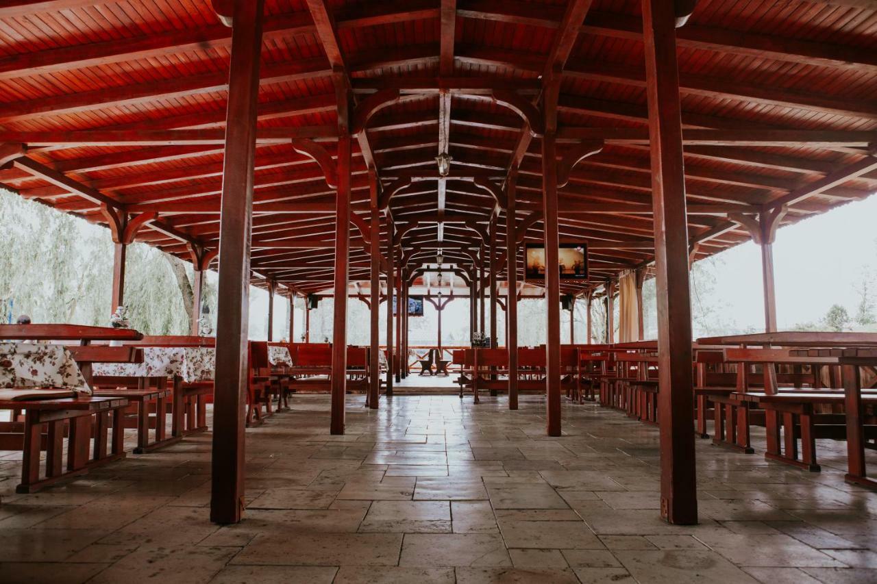 Hotel-Restaurant Milenium Salonta Luaran gambar